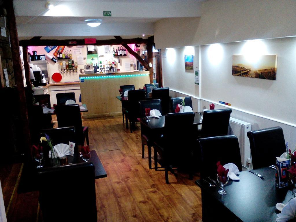 Zara Continental Hotel Langholm Luaran gambar
